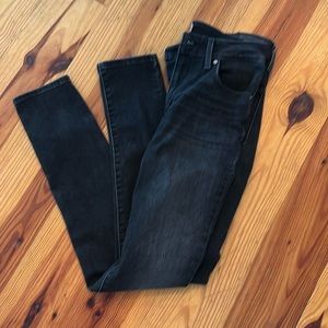 Levi’s high  rises skinny jeans  size 29 /30